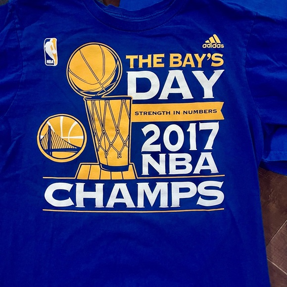 Golden State Warriors 2017 Championship Shirts - Lot of 3 - Men’s Size Medium - Picture 2 of 7